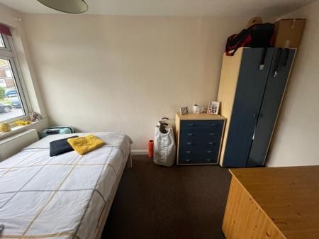 74 Kemsing Gardens, Canterbury - Photo 1