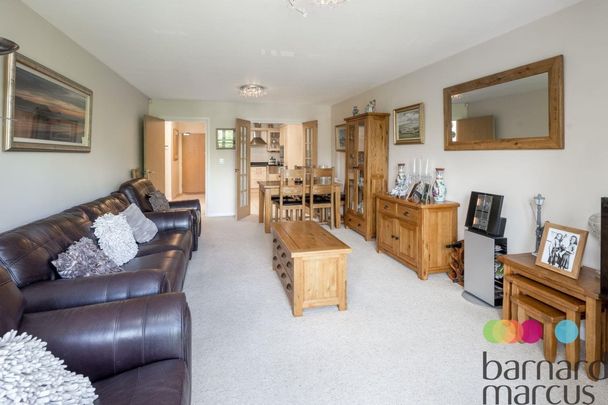 Torrington Park - Photo 1