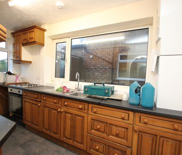 Wallis Road, Kettering, Northamptonshire, NN15 - Photo 5