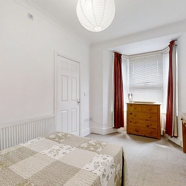 Great 5 Bed Student Property, Close To Hallam City Campus - Photo 1