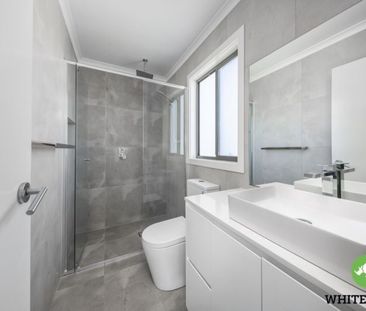 9 Aprasia Avenue, Googong - Photo 4