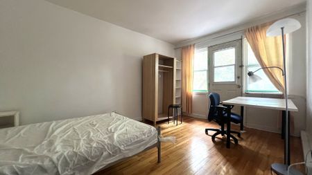 6600 Rue Mazarin Montréal (Le Sud-Ouest), QC H4E - Photo 2