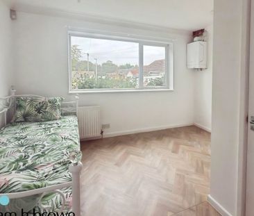 Cypress Close - Photo 6