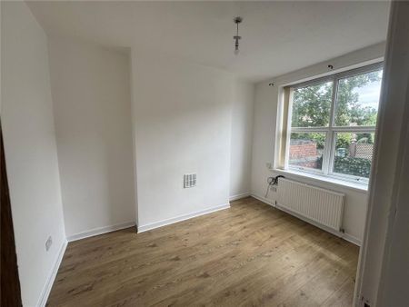 2 bedroom detached house to rent - Photo 2