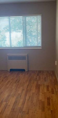 1 Bedroom Apartment on Fort Street $1600.00 - Photo 1