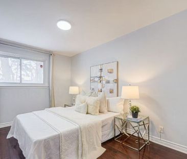 For Lease - 61 Kingslake Road, Toronto, Ontario - Photo 4