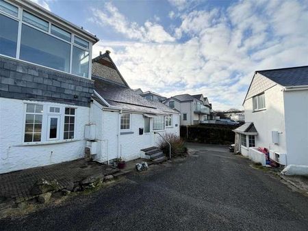 Porthbean Road Porth, TR7 - Photo 2