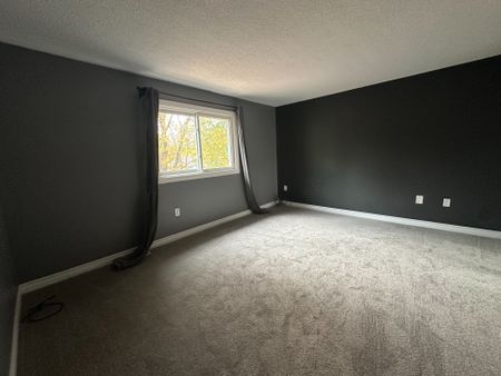 For Lease - 21 Beechbank Crescent, London South, Ontario - Photo 4