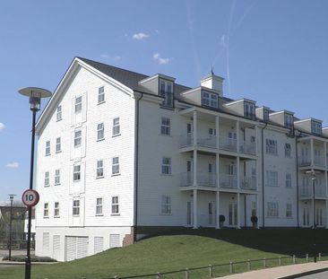 Beaumont Drive, Worcester Park - Photo 1