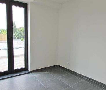 Appartement te huur - Foto 3