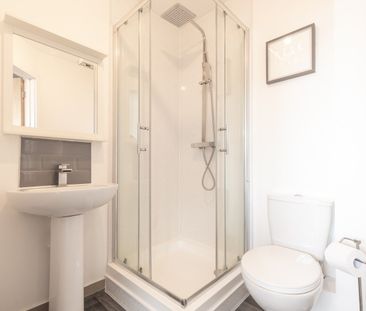 2 Bed Flat, Atlantic Mansion, SO14 - Photo 5