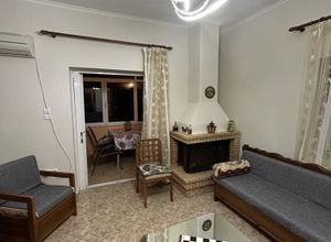 Διαμέρισμα για ενοικίαση - Αρτέμιδα (Λούτσα) - Φωτογραφία 1