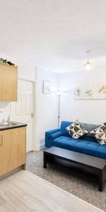 1 bedroom flat to rent - Photo 3