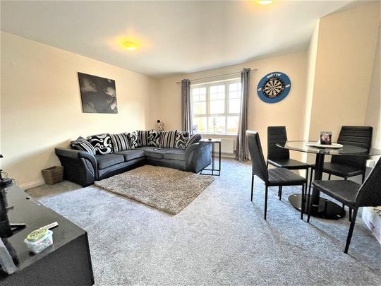 2 bedroom flat to rent - Photo 1