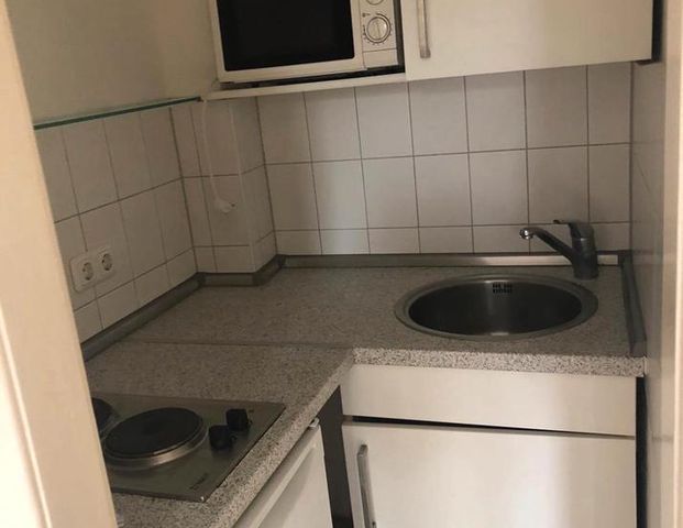 SAGA-Wohnungstausch: 1-Zimmer mit Balkon gegen 2-3 Zimmer gesucht - Foto 1