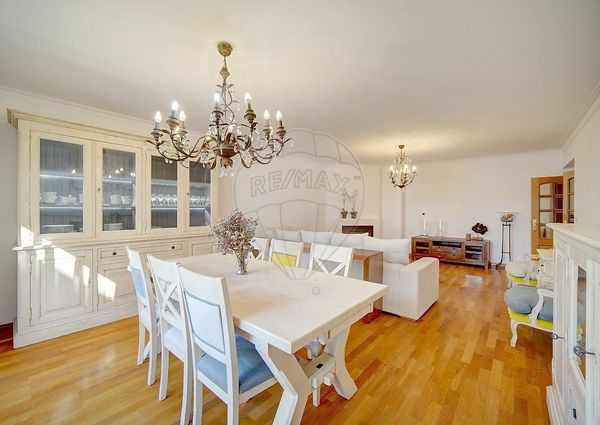 Apartamento T4 em Lisboa