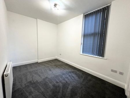 4 bedroom terraced house to rent - Photo 5