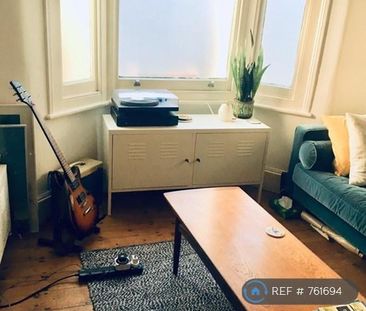 1 bedroom flat to rent - Photo 3