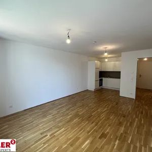 Moderne und geräumige 2-Zimmer-Wohnung mit Balkon - Foto 2