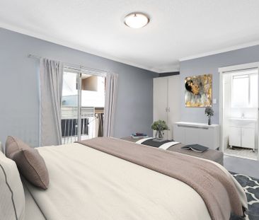 Boutique Living in Ultra Convenient Locale - Photo 5