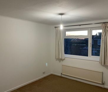 Lillibrooke Crescent, MAIDENHEAD - Photo 5