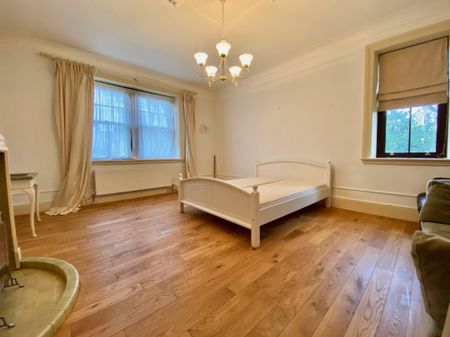 Botham Hall Road, Huddersfield - Photo 5