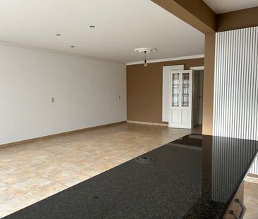 Appartement te huur - Photo 1