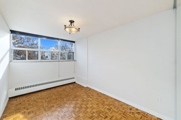 For Lease - 212 Kerr Street Unit# 503, Oakville, Ontario - Photo 1