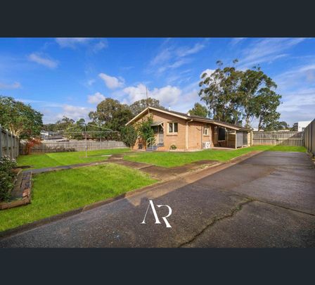 9 Creigan Rd, Bradbury, NSW 2560 - Photo 1