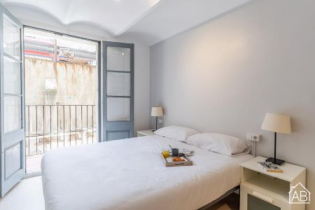 Nice 2 Bedroom Apartment in Eixample - Photo 3