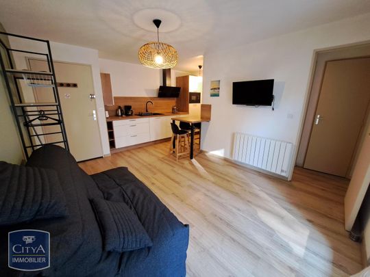 Location Appartement 1 pièce 27m² ROYAN 17200 - Photo 1