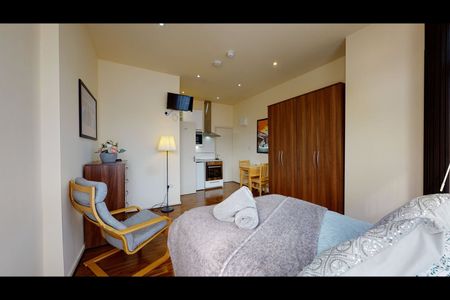 Studio Flat, Willesden Green, NW2 - Photo 2