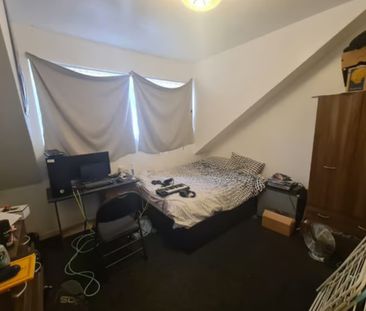 5 Bed - 26 Hessle View, Hyde Park, Leeds - LS6 1ER - Student - Photo 5
