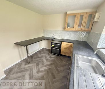 2 bedroom semi-detached house to rent - Photo 2