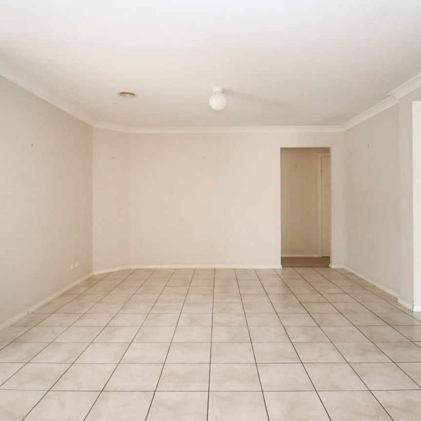 12 Hughes Street, Orange. - Photo 1