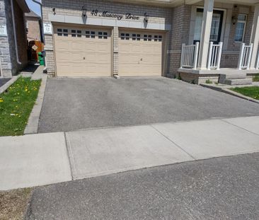 For Lease - 48 Muscovy Drive, Brampton, Ontario - Photo 2