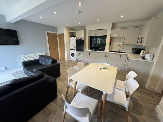 Melrosegate, Heworth - P1063 - Photo 1