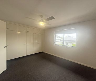 2/35 Morehead Street LAMBTON NSW 2299 - Photo 5