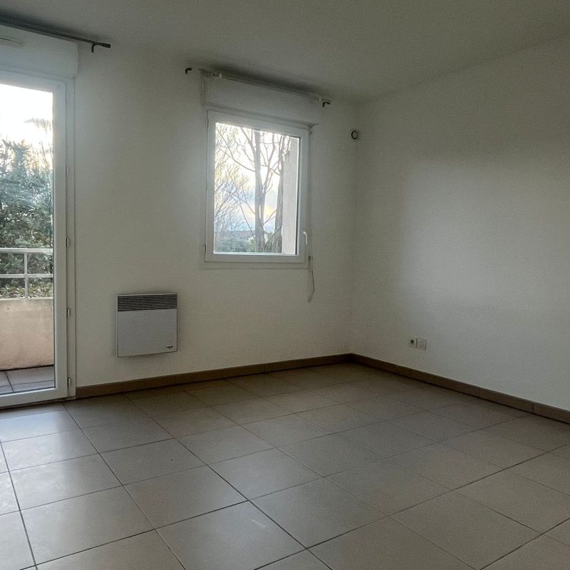 À louer Bel appartement T3 de 69 m2 dans résidence sécuris - Photo 1