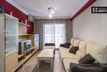 valencia, Valencian Community 46940