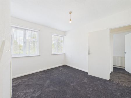 3 BED Apartment To rent - Photo 5