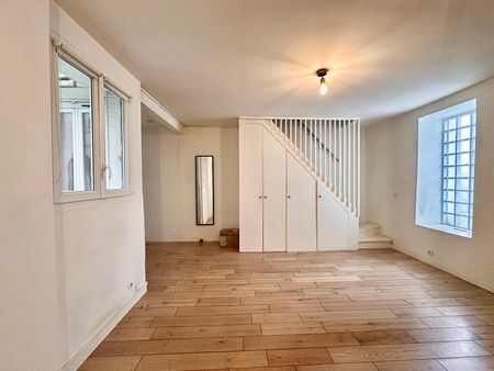 Appartement T3 Paris 18 à louer - Photo 2