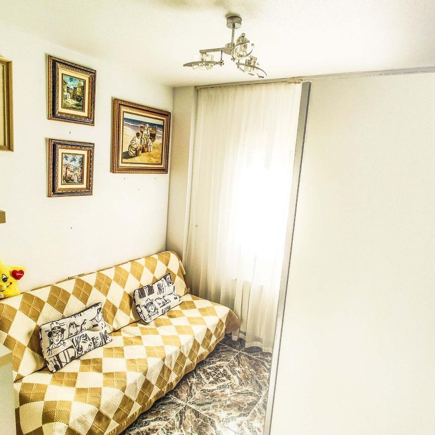 Chalet Vacacional con la piscina privada en La Zenia - Photo 1