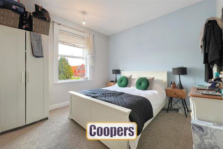 2 bedroom terraced house to rent - Photo 4