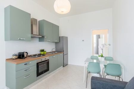 Via Giorgio Stephenson, Milan, Lombardy 20157 - Photo 5