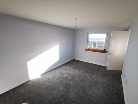 2 bedroom maisonette to rent - Photo 5