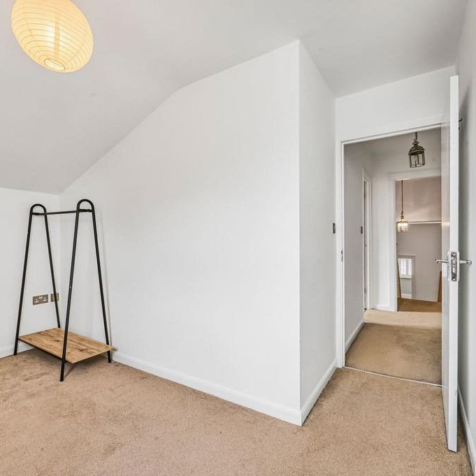 3 bedroom maisonette to rent - Photo 1