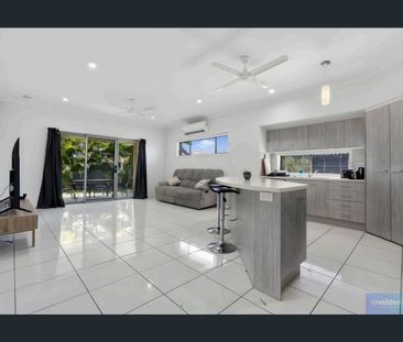 🏡 Stylish Family Living in the Heart of North Lakes – 26 Capricorn ... - Photo 4