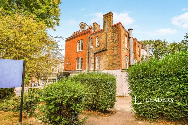 House share to rent - Photo 1