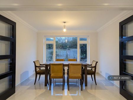 1 bedroom detached house to rent - Photo 4